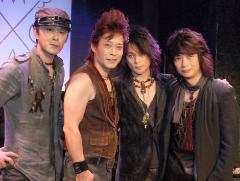 T-BOLAN(左から)上野博文、青木和義、森友嵐士、五味孝氏 (C)ORICON NewS inc.