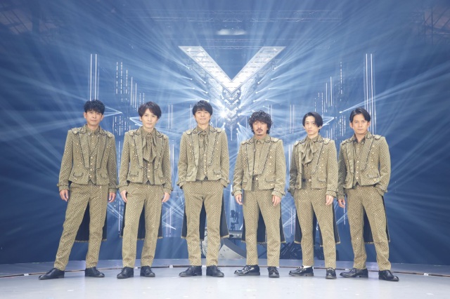 『V6 For the 25th anniversary』配信ライブを実施したV6