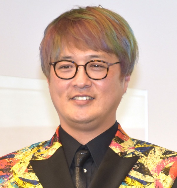 東京国際映画祭『酒井一圭presentsスーパー戦隊サプライズフェスティバル』に登場した酒井一圭
