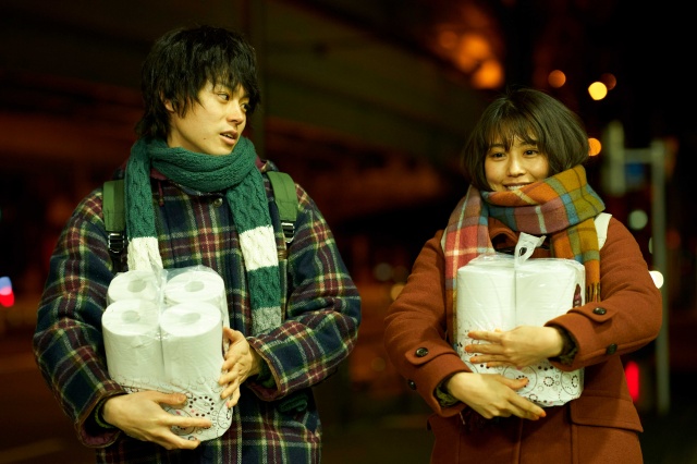 『花束みたいな恋をした』の場面写真が解禁 (C)2021『花束みたいな恋をした』製作委員会