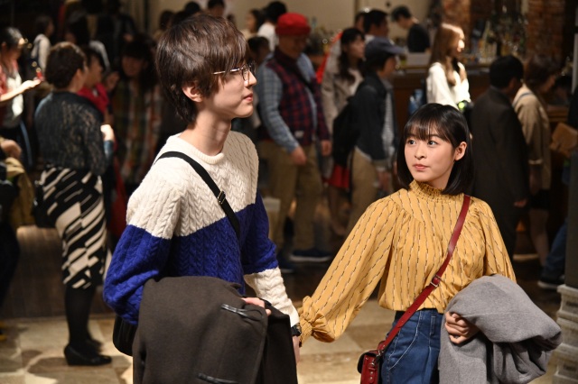 映画『461個のおべんとう』場面カットが公開 (左から)道枝駿佑、森七菜 (C)2020『461個のおべんとう』製作委員会