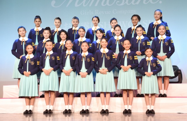 お披露目ショーを開催した少女歌劇団ミモザーヌ (C)ORICON NewS inc.