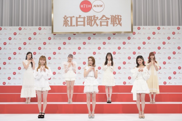 『第71回NHK紅白歌合戦』の出場者会見に出席したNiziU(C)NHK
