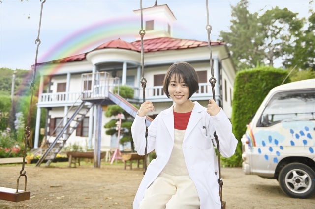 2021年1月期のテレビ朝日系木曜ドラマ『にじいろカルテ』主演の高畑充希 (C)テレビ朝日