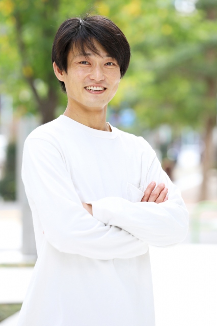 小説家デビューを果たしたジャルジャルの福徳秀介