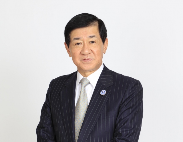 岡田裕介さん