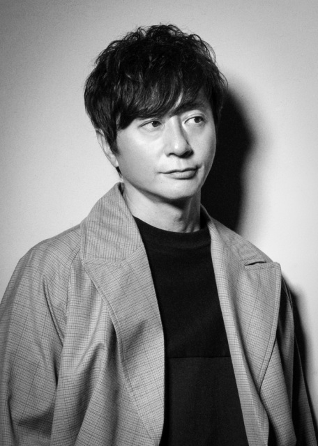 ポルノグラフィティのボーカル・岡野昭仁が新プロジェクト第2弾「Shaft of Light」MV公開