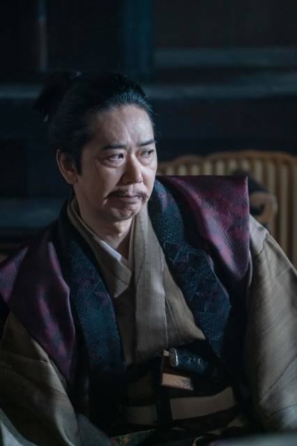 大河ドラマ『麒麟がくる』第37回(12月20日放送)より。越前朝倉家の滅亡のキーパーソン、朝倉景鏡(あさくら・かげあきら)を演じる手塚とおる (C)NHK