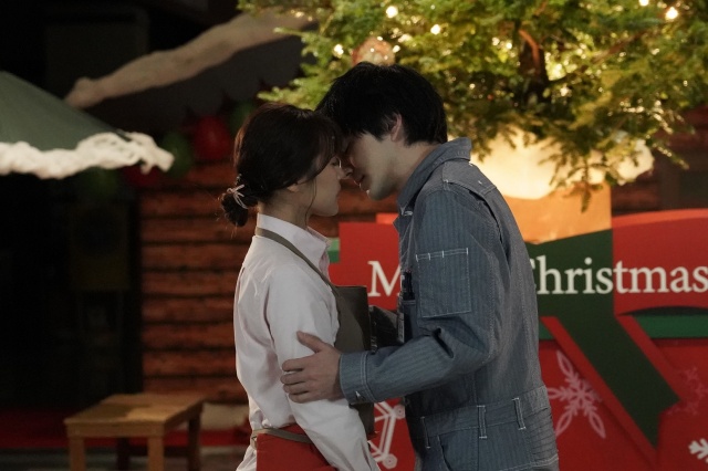 22日放送『姉ちゃんの恋人』最終回に出演する有村架純、林遣都 (C)カンテレ