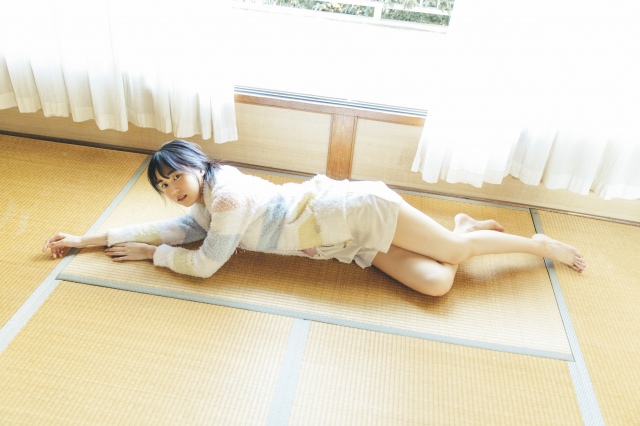 『FLASHスペシャルグラビアBEST』2021年新年号に登場する乃木坂46・賀喜遥香 (C)加藤十兵衛、光文社