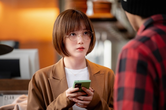来年1月10日放送の新春SPドラマ『アプリで恋する20の条件』に主演する本田翼 (C)日本テレビ
