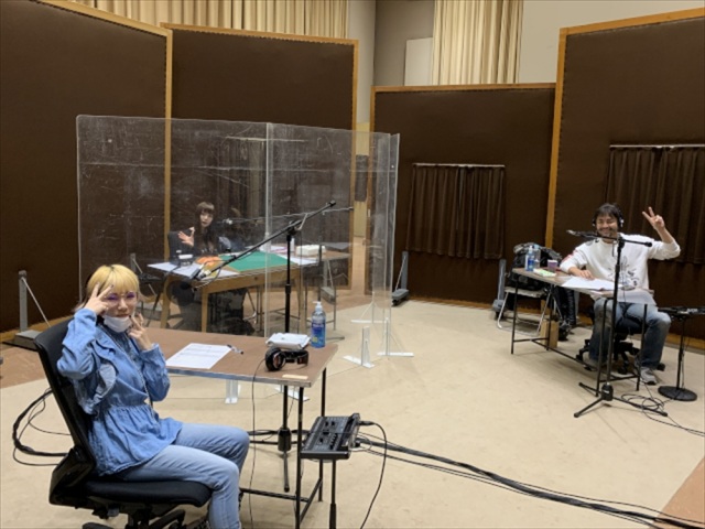 12月30日放送、NHK-FM『ミュージックライン 勝手に紅白スペシャル』Reolがゲスト出演した収録時の様子 (C)NHK