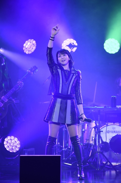 オンラインライブ第3弾でお気に入り曲を披露した森高千里