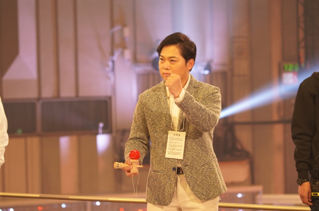 『第71回紅白歌合戦』のリハーサルに参加した三山ひろし(C)NHK