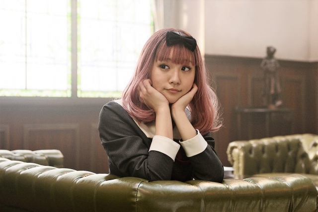 藤原書記役が話題となった浅川梨奈(C)2019映画『かぐや様は告らせたい』製作委員会