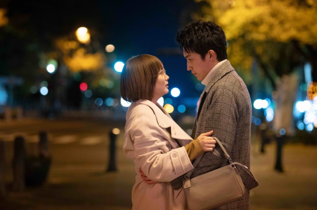 10日放送SPドラマ『アプリで恋する20の条件』に出演する本田翼、杉野遥亮(C)日本テレビ