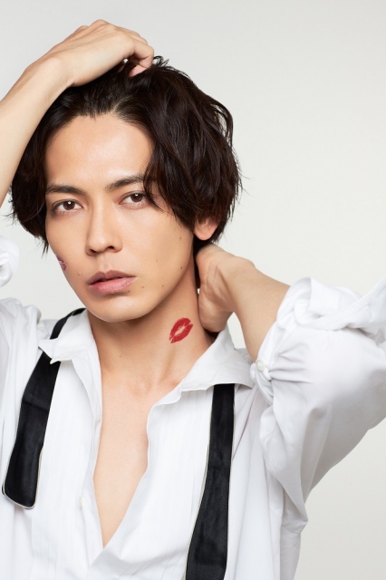 2021年版カレンダー『猪塚健太2021.04-2022.03 Calendar』の発売が決定