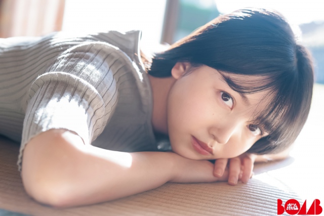 『BOMB』2月号の表紙を飾る乃木坂46・久保史緒里【オリコン独占カット】