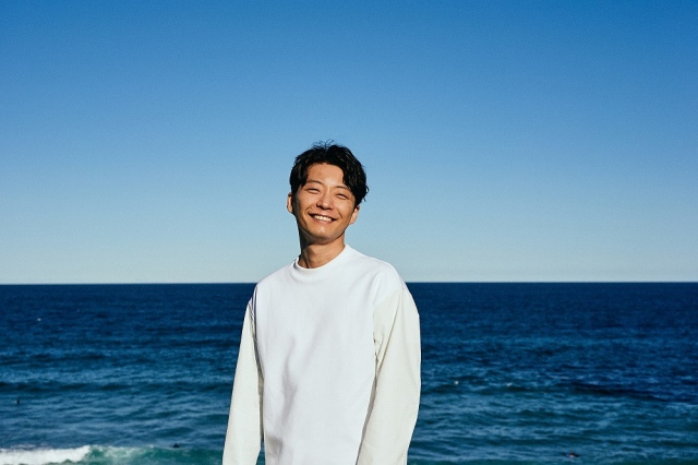 星野源=「うちで踊ろう(大晦日)」フル・バージョンを公開