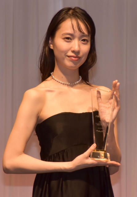 『第32回 日本ジュエリー ベストドレッサー賞』30代部門に選出された戸田恵梨香 (C)ORICON NewS inc.