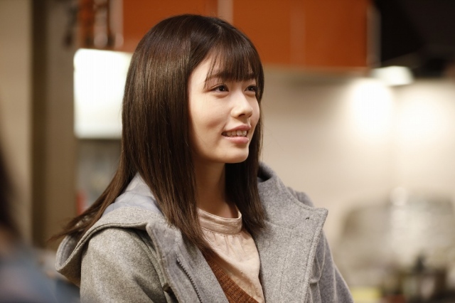 土曜ナイトドラマ『モコミ~彼女ちょっとヘンだけど~』第2話(1月30日放送)主人公の清水萌子美(小芝風花) (C)テレビ朝日