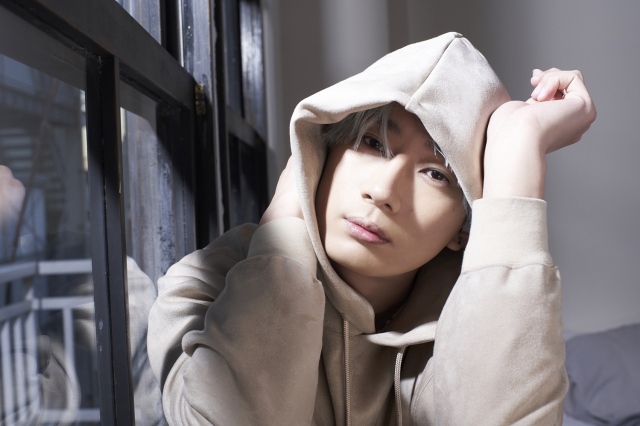 「TVガイドVOICE STARS vol.17」に登場する江口拓也 (C)東京ニュース通信社