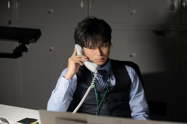 土曜ドラマ『六畳間のピアノマン』に出演する加藤シゲアキ(NEWS) (C)NHK