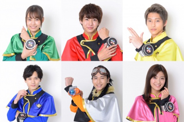 『魔進戦隊キラメイジャー』に出演する(上段左から)新條由芽、小宮璃央、木原瑠生(下段左から)水石亜飛夢、庄司浩平、工藤美桜(撮影:吉原朱美) (C)ORICON NewS inc.