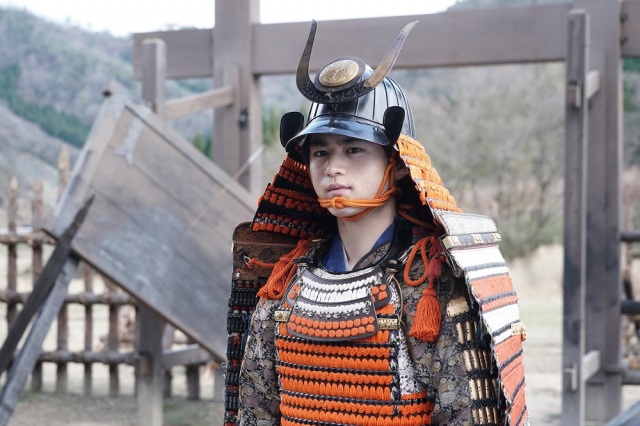 3月26日放送『桶狭間〜織田信長 覇王の誕生〜』に出演する鈴鹿央士 (C)フジテレビ