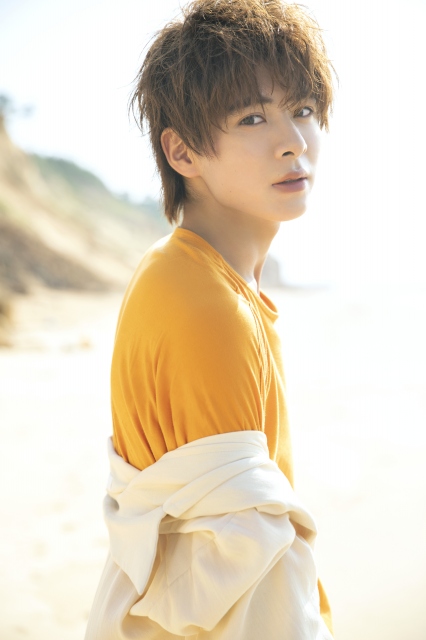 小宮璃央1st写真集『未来』先行カット 撮影/booro (C)主婦と生活社