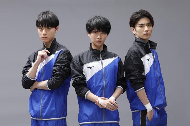2021年4月クールのドラマホリック!「DIVE!!」でトリプル主演を務めるHiHi Jets(左から)作間龍斗、井上瑞稀、高橋優斗(C)2021森絵都・角川文庫刊/ドラマ「DIVE!!」製作委員会
