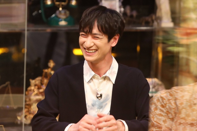 仲良しの母とのエピソードを明かす宮田俊哉(C)フジテレビ