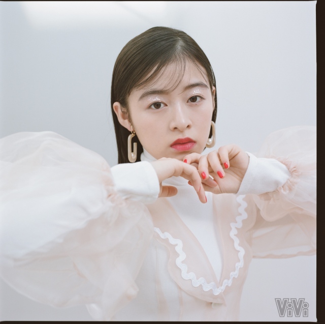 『ViVi』4月号に登場する森七菜