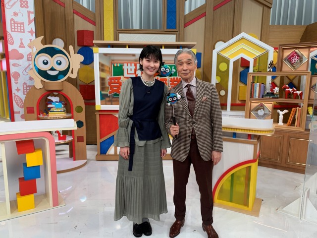 20日放送の『世界一受けたい授業』で堺正章&堺小春親子がテレビ初共演(C)日本テレビ