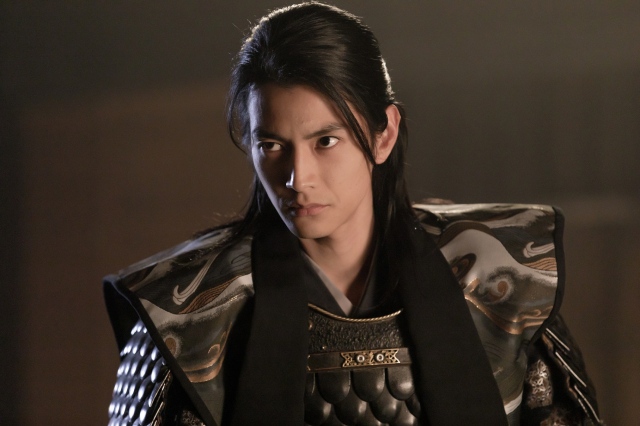映画『ブレイブ -群青戦記-』より渡邊圭祐の場面写真が解禁(C)2021「ブレイブ -群青戦記-」製作委員会(C)笠原真樹/集英社