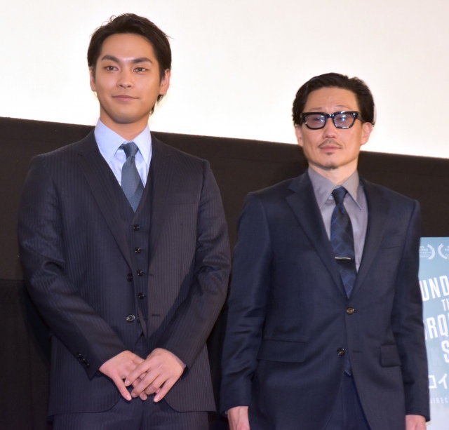 『ターコイズの空の下で』先行プレミアム上映の舞台あいさつに参加した柳楽優弥、KENTARO監督 (C)ORICON NewS inc.