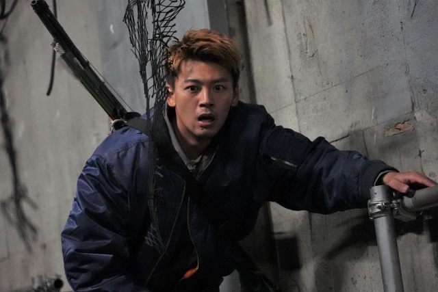 ドラマ『君と世界が終わる日に』インスタライブに竹内涼真らが出演 (C)日本テレビ