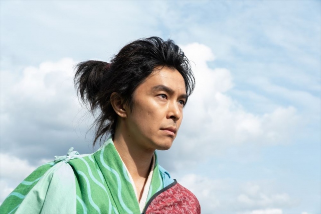 大河ドラマ『麒麟がくる』総集編(2月23日放送)第1回「美濃編」より。こんなに若々しかった青年期の明智光秀(長谷川博己) (C)NHK