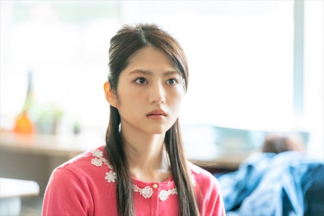 BSプレミアム/BS4K、プレミアムドラマ『やっぱりおしい刑事(けいじ)』第3話(3月21日放送)にゲスト出演する若月佑美 (C)NHK