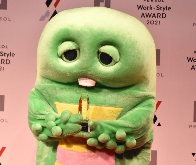 “新しい働き方”を評価されての受賞となったガチャピン (C)ORICON NewS inc.