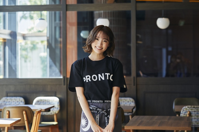 「PRONTO」新ロゴ&ユニフォームのビジュアルモデルに起用された志田友美
