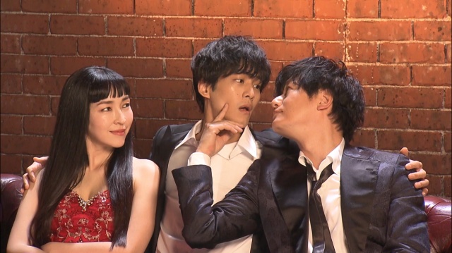 テレビ朝日『あのときキスしておけば』のティザーPRのメイキング動画が公開(左から)麻生久美子、松坂桃李、井浦新 (C)テレビ朝日