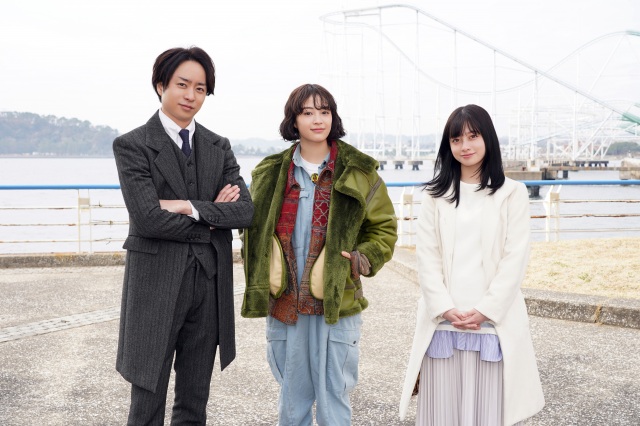 広瀬すず&櫻井翔主演『ネメシス』新キャストに決定した橋本環奈(右) (C)日本テレビ