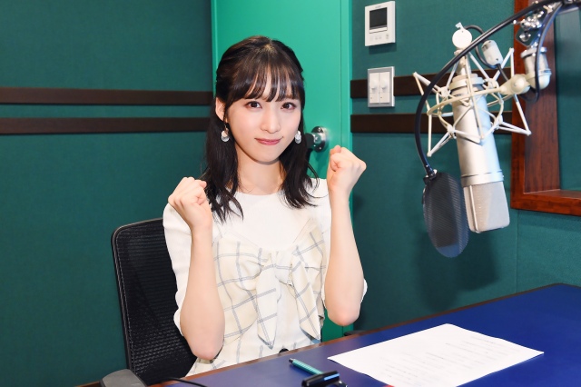 『THE名門校!日本全国すごい学校名鑑』の新ナレーターを務める小栗有以 (C)BSテレ東