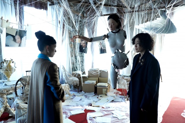 映画『Arc アーク』(6月25日公開) (C)2021 映画『Arc』製作委員会