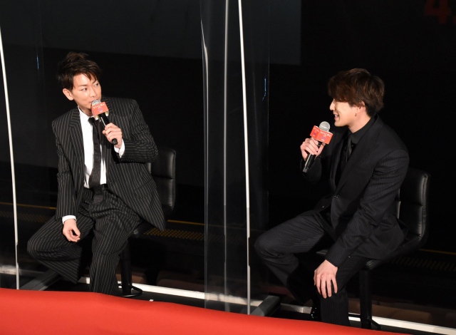 新田真剣佑のまつげを堪能した佐藤健 (C)ORICON NewS inc.