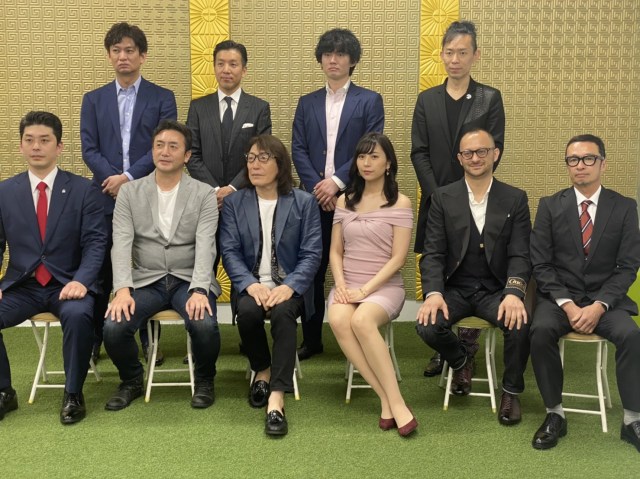 「オーナーズ11プレゼンツ『ALICE矢沢透の飲食応援団!~美味しいものを食べに行こう』」制作発表記者会見の模様