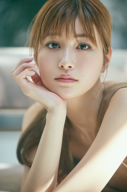 『WHITE graph 006』に登場する生見愛瑠 撮影:吉田崇/『WHITE graph 006』講談社