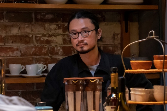 松たか子主演ドラマ『大豆田とわ子と三人の元夫』で俳優デビュー、レギュラー出演する長岡亮介(C)カンテレ
