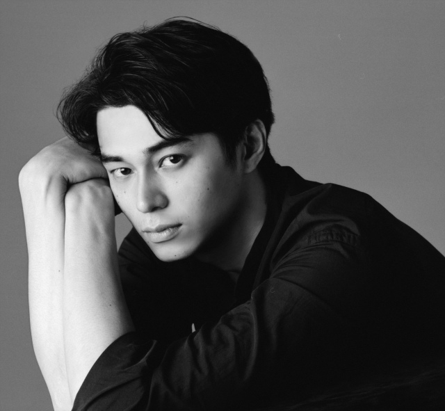 東出昌大、3年ぶりの主演作。映画『草の響き』2021年秋、全国公開 (C)HAKODATE CINEMA IRIS